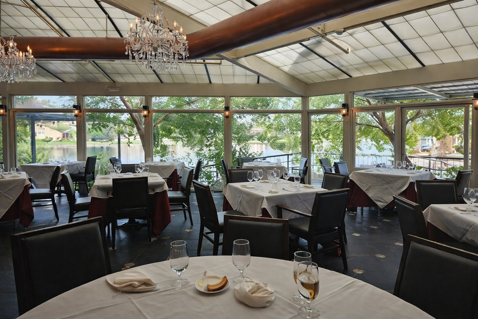 Americana dining experience